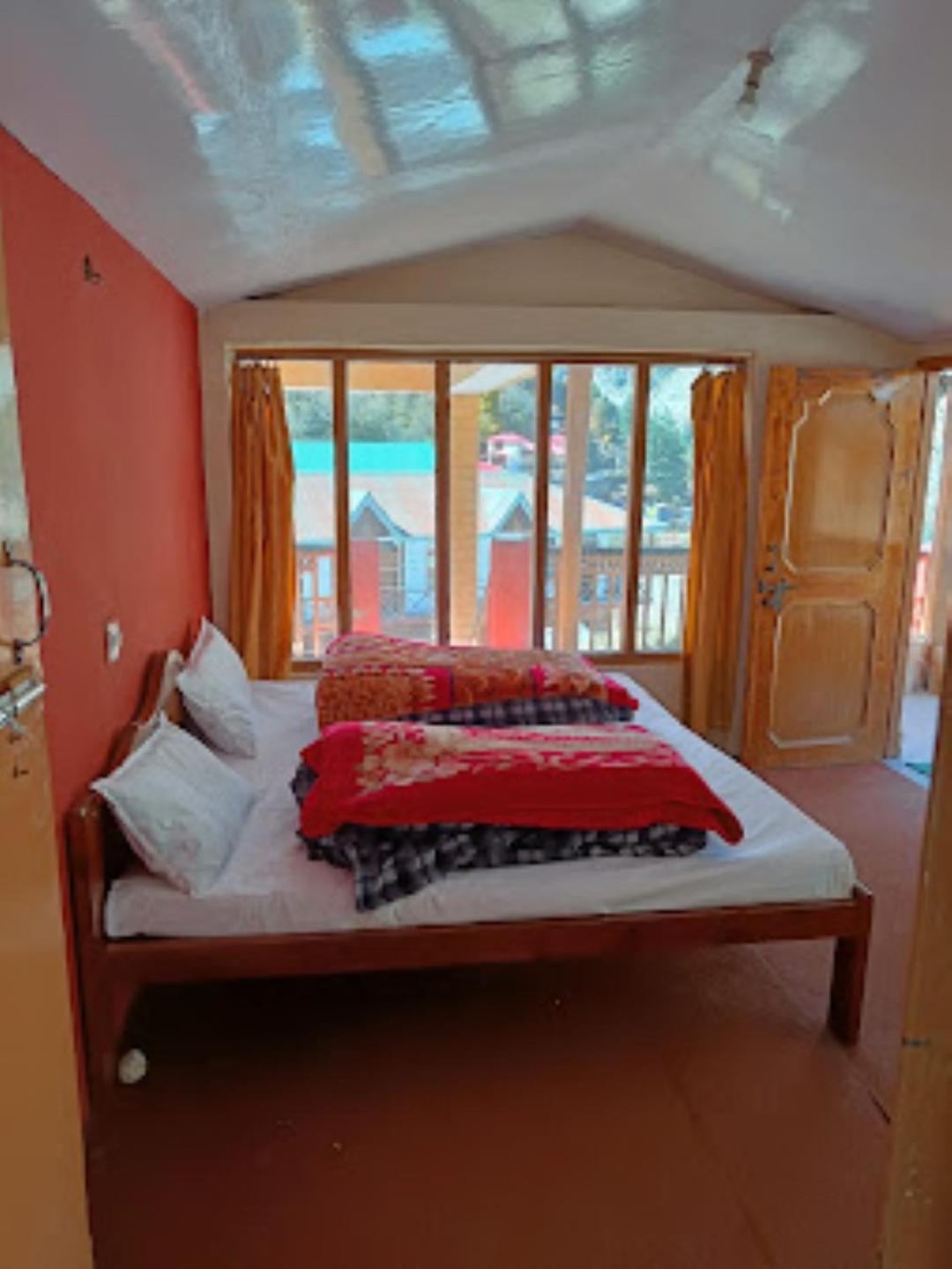 Renu Paradise , Ayodhya Hotel Eksteriør billede