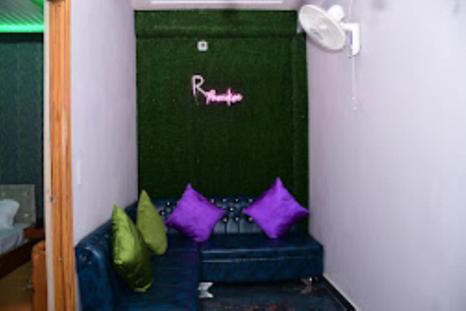 Renu Paradise , Ayodhya Hotel Eksteriør billede
