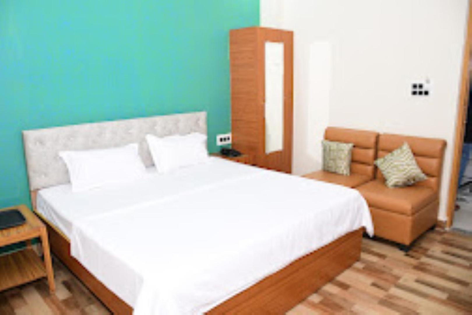 Renu Paradise , Ayodhya Hotel Eksteriør billede
